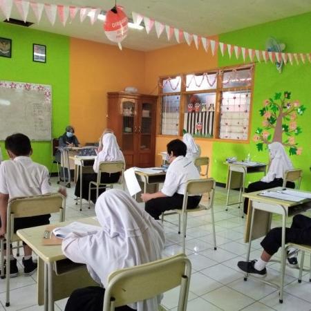 SD Lab. UPI Tasik Sukses Laksanakan Ujian Sekolah dengan Prokes Ketat