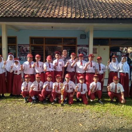 Andi Utama, M.Pd. Apresiasi Para Siswa SD Lab. UPI Tasikmalaya; Raih Juara Hingga Tingkat Jawa Barat 