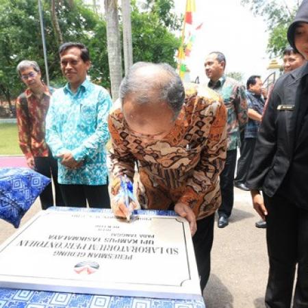 Rektor UPI Resmikan Gedung SD Laboratorium UPI Tasikmalaya